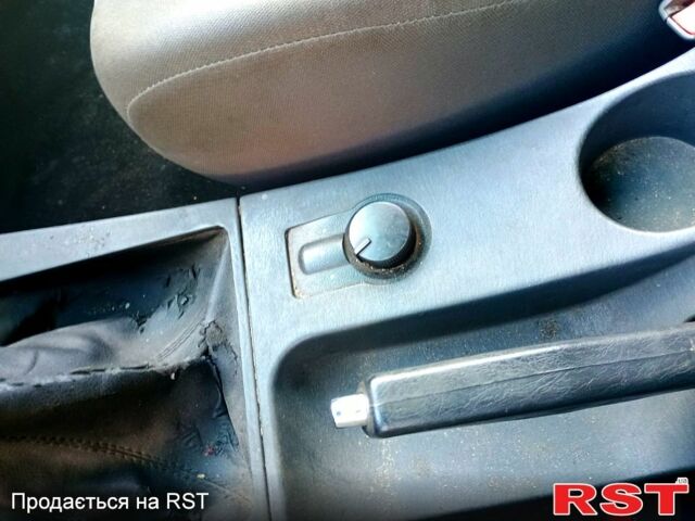 Черный Грейт Вол Дир, объемом двигателя 2.2 л и пробегом 50 тыс. км за 5200 $, фото 7 на Automoto.ua