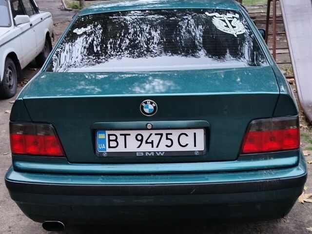 Грейт Вол Другая 1993 в Николаеве на Automoto.ua Зеленый Грейт Вол Другая, объемом двигателя 0 л и пробегом 220 тыс. км за 2600 $, фото 1 на Automoto.ua
