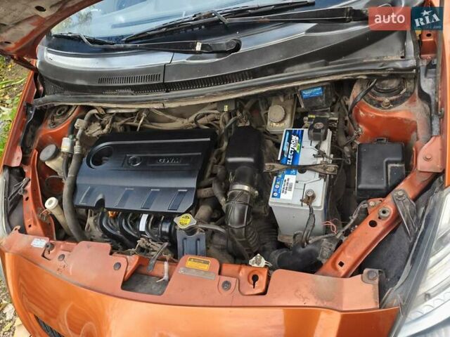 Грейт Вол Флорид 2010 в Житомире на Automoto.ua Оранжевый Грейт Вол Флорид, объемом двигателя 1.3 л и пробегом 170 тыс. км за 2950 $, фото 30 на Automoto.ua