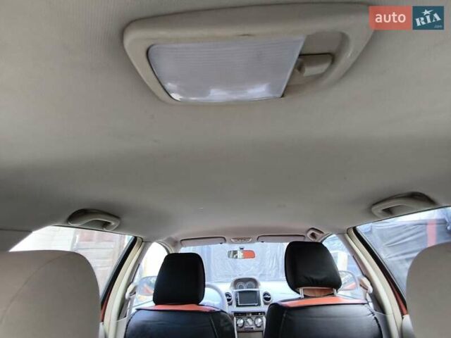 Грейт Вол Флорид 2010 в Житомире на Automoto.ua Оранжевый Грейт Вол Флорид, объемом двигателя 1.3 л и пробегом 170 тыс. км за 2950 $, фото 17 на Automoto.ua