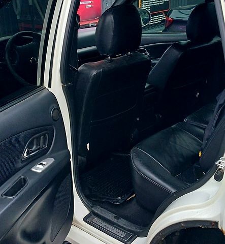 Белый Грейт Вол Хавал Х3, объемом двигателя 2.4 л и пробегом 166 тыс. км за 4000 $, фото 9 на Automoto.ua