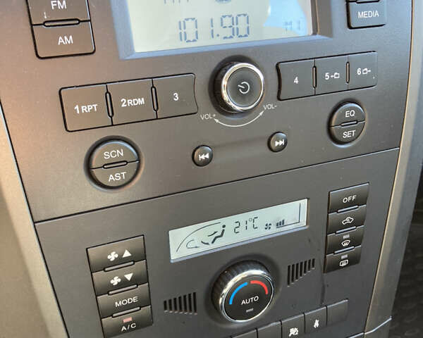 Грейт Вол Хавал Х3 2014 в Василькове на Automoto.ua Черный Грейт Вол Хавал Х3, объемом двигателя 2 л и пробегом 31 тыс. км за 7500 $, фото 8 на Automoto.ua