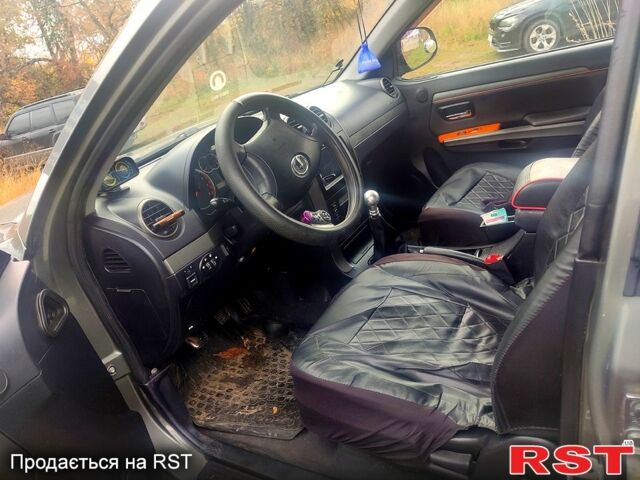 Грейт Вол Хавал Х3 2011 в Харькове на Automoto.ua Серый Грейт Вол Хавал Х3, объемом двигателя 2 л и пробегом 198 тыс. км за 5300 $, фото 1 на Automoto.ua