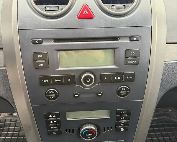 Серый Грейт Вол Хавал Х3, объемом двигателя 2 л и пробегом 138 тыс. км за 5950 $, фото 13 на Automoto.ua