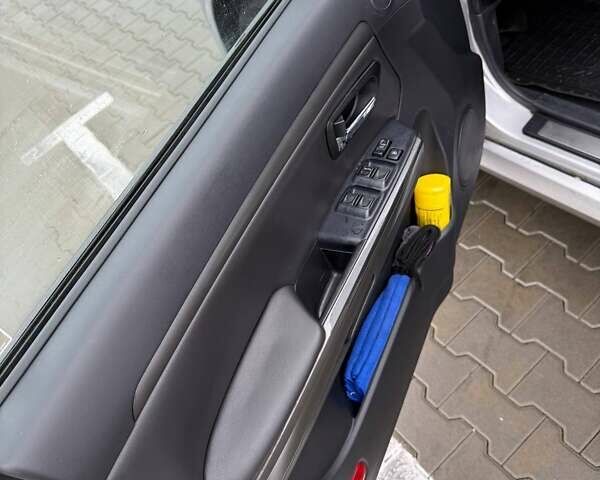 Серый Грейт Вол Хавал Х3, объемом двигателя 2 л и пробегом 138 тыс. км за 5950 $, фото 9 на Automoto.ua