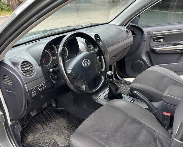 Серый Грейт Вол Хавал Х3, объемом двигателя 2 л и пробегом 138 тыс. км за 6500 $, фото 5 на Automoto.ua