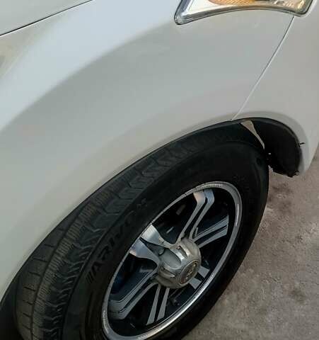 Белый Грейт Вол Хавал Х5, объемом двигателя 2 л и пробегом 100 тыс. км за 8000 $, фото 13 на Automoto.ua