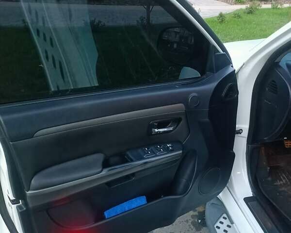 Белый Грейт Вол Хавал Х5, объемом двигателя 2 л и пробегом 100 тыс. км за 8000 $, фото 24 на Automoto.ua