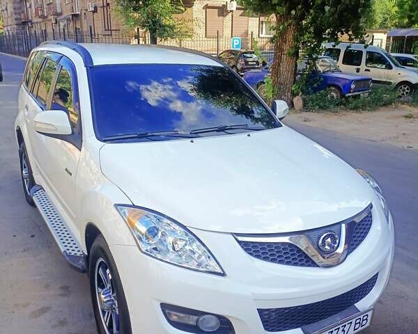 Белый Грейт Вол Хавал Х5, объемом двигателя 2 л и пробегом 100 тыс. км за 8000 $, фото 2 на Automoto.ua