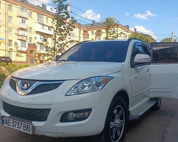 Белый Грейт Вол Хавал Х5, объемом двигателя 2 л и пробегом 100 тыс. км за 8000 $, фото 1 на Automoto.ua