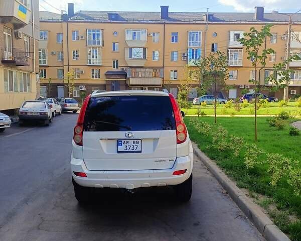 Белый Грейт Вол Хавал Х5, объемом двигателя 2 л и пробегом 100 тыс. км за 8000 $, фото 7 на Automoto.ua