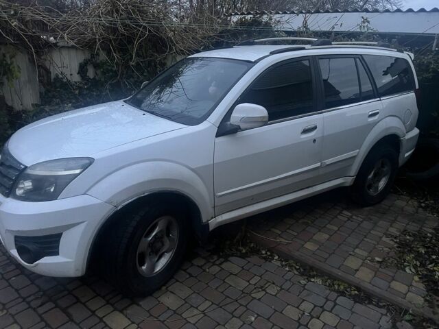 Білий Грейт Вол Хавал, об'ємом двигуна 2 л та пробігом 300 тис. км за 6000 $, фото 2 на Automoto.ua