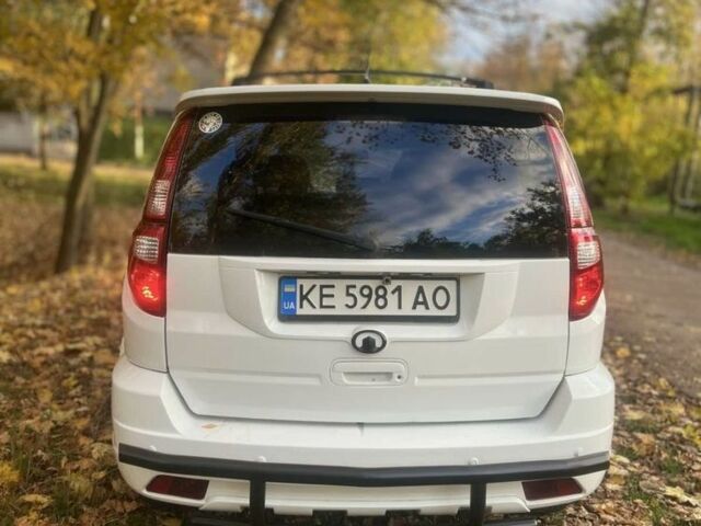 Белый Грейт Вол Хавал, объемом двигателя 2 л и пробегом 162 тыс. км за 5900 $, фото 4 на Automoto.ua