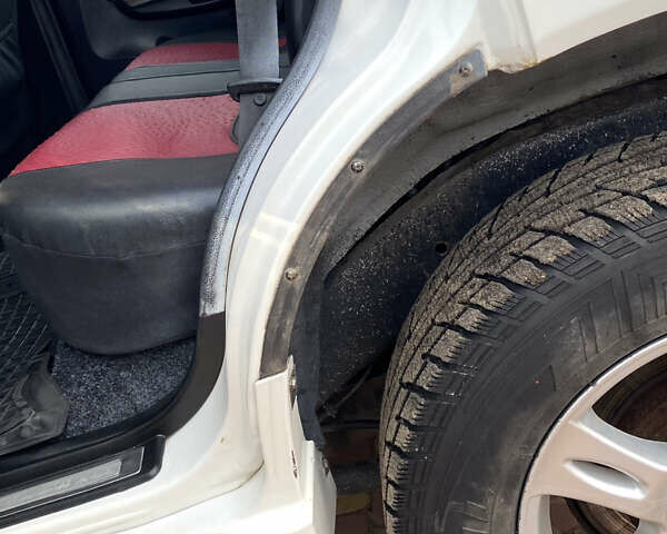 Білий Грейт Вол Хавал, об'ємом двигуна 2 л та пробігом 110 тис. км за 7300 $, фото 10 на Automoto.ua