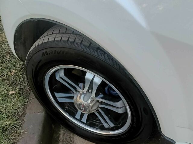 Белый Грейт Вол Хавал, объемом двигателя 2 л и пробегом 100 тыс. км за 8000 $, фото 6 на Automoto.ua