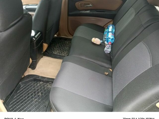 Бежевый Грейт Вол Хавал, объемом двигателя 2.4 л и пробегом 305 тыс. км за 5500 $, фото 5 на Automoto.ua