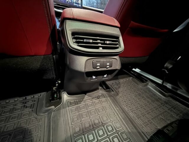 Черный Грейт Вол Хавал, объемом двигателя 2 л и пробегом 29 тыс. км за 24100 $, фото 7 на Automoto.ua