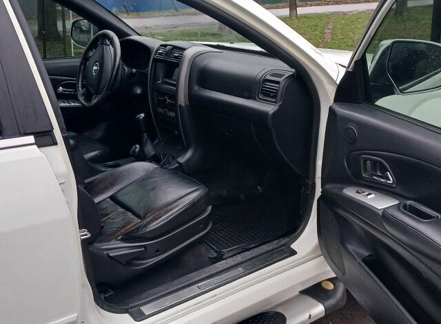 Білий Грейт Вол Hover, об'ємом двигуна 2.4 л та пробігом 166 тис. км за 4000 $, фото 3 на Automoto.ua