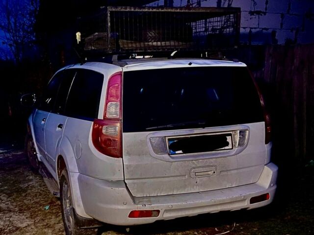 Білий Грейт Вол Hover, об'ємом двигуна 2.4 л та пробігом 10 тис. км за 4200 $, фото 7 на Automoto.ua