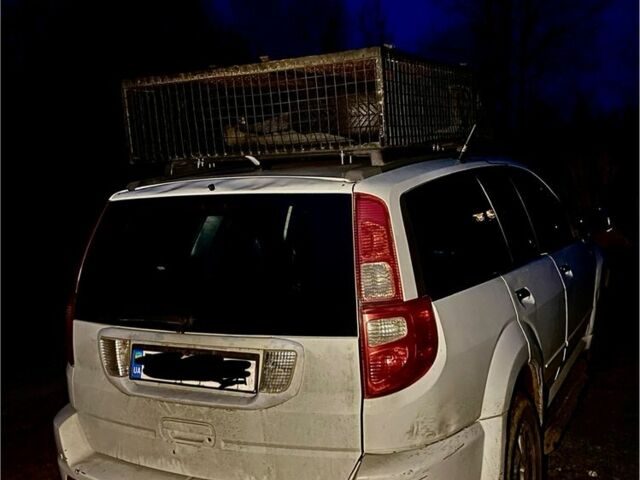 Білий Грейт Вол Hover, об'ємом двигуна 2.4 л та пробігом 10 тис. км за 5200 $, фото 4 на Automoto.ua