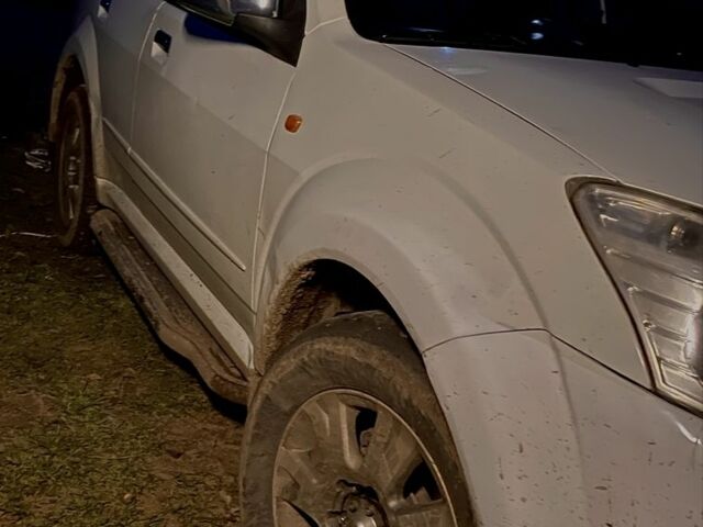 Білий Грейт Вол Hover, об'ємом двигуна 2.4 л та пробігом 10 тис. км за 5200 $, фото 2 на Automoto.ua