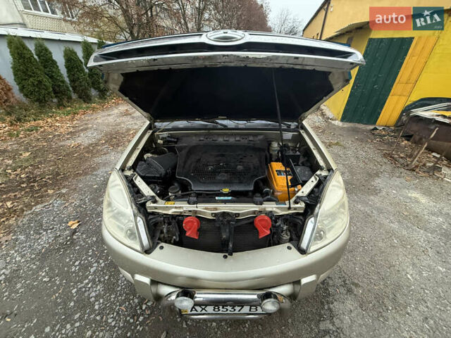 Бежевий Грейт Вол Hover, об'ємом двигуна 2.35 л та пробігом 131 тис. км за 4000 $, фото 12 на Automoto.ua