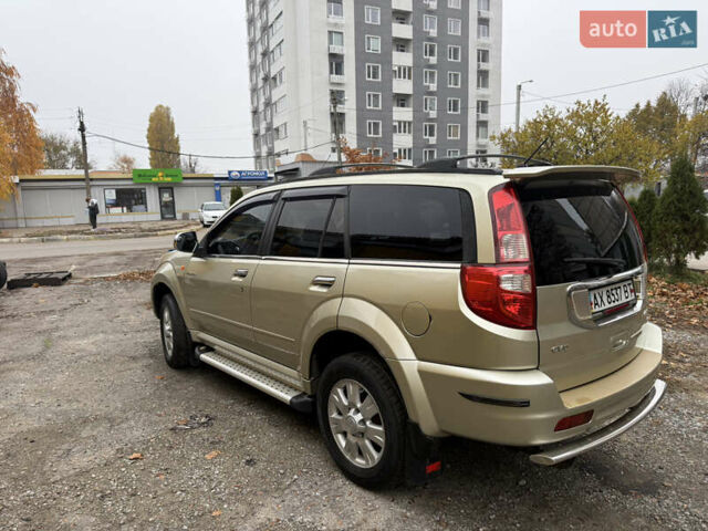 Бежевий Грейт Вол Hover, об'ємом двигуна 2.35 л та пробігом 131 тис. км за 4000 $, фото 2 на Automoto.ua