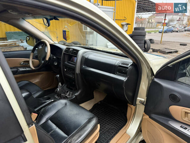 Бежевий Грейт Вол Hover, об'ємом двигуна 2.35 л та пробігом 131 тис. км за 4000 $, фото 8 на Automoto.ua