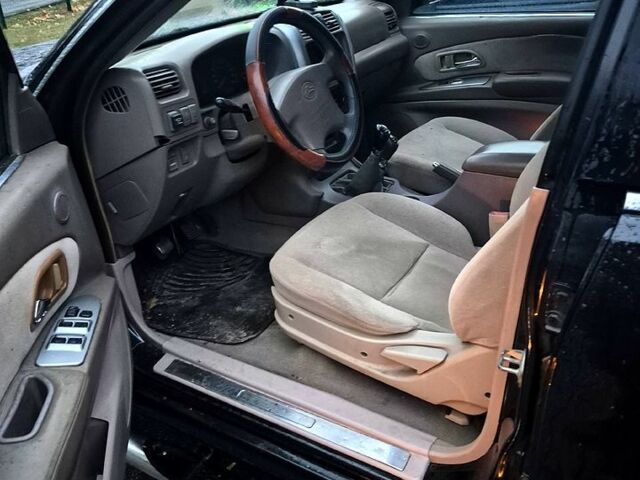 Черный Грейт Вол Ховер, объемом двигателя 2.5 л и пробегом 230 тыс. км за 3950 $, фото 2 на Automoto.ua