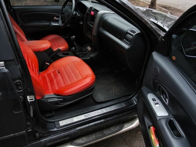 Черный Грейт Вол Ховер, объемом двигателя 0 л и пробегом 85 тыс. км за 8000 $, фото 5 на Automoto.ua