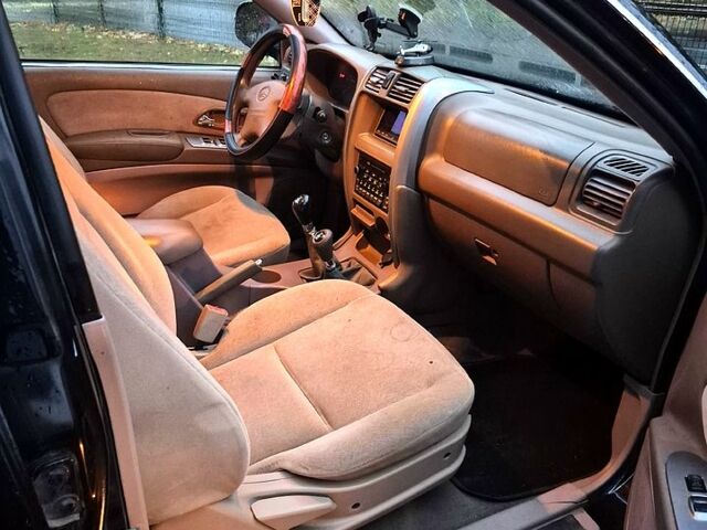 Черный Грейт Вол Ховер, объемом двигателя 2.5 л и пробегом 230 тыс. км за 3950 $, фото 3 на Automoto.ua