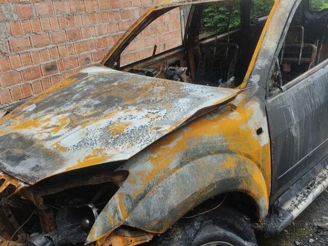 Черный Грейт Вол Ховер, объемом двигателя 2.4 л и пробегом 214 тыс. км за 1700 $, фото 2 на Automoto.ua