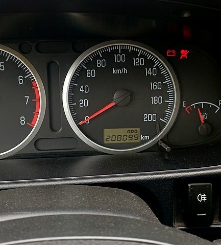 Черный Грейт Вол Ховер, объемом двигателя 2.4 л и пробегом 210 тыс. км за 4000 $, фото 5 на Automoto.ua