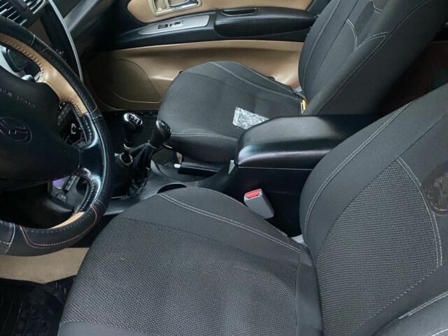 Серый Грейт Вол Ховер, объемом двигателя 2.4 л и пробегом 232 тыс. км за 4250 $, фото 3 на Automoto.ua