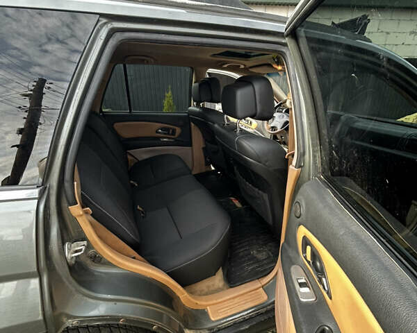 Серый Грейт Вол Ховер, объемом двигателя 2.35 л и пробегом 195 тыс. км за 5000 $, фото 7 на Automoto.ua