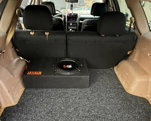 Серый Грейт Вол Ховер, объемом двигателя 2.35 л и пробегом 195 тыс. км за 5000 $, фото 6 на Automoto.ua