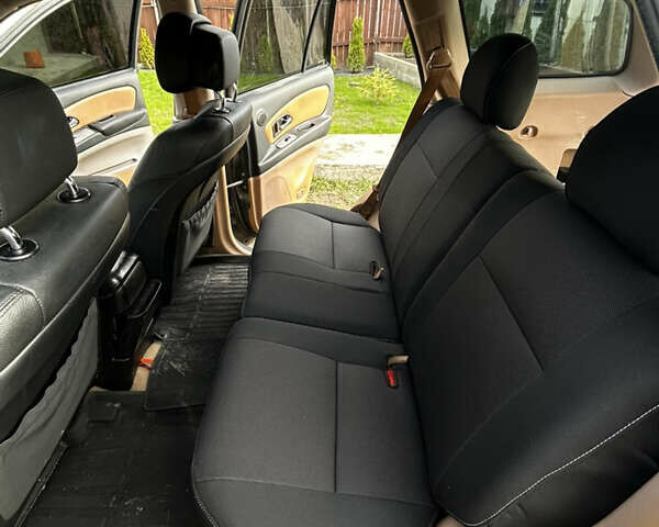 Серый Грейт Вол Ховер, объемом двигателя 2.35 л и пробегом 195 тыс. км за 5000 $, фото 5 на Automoto.ua