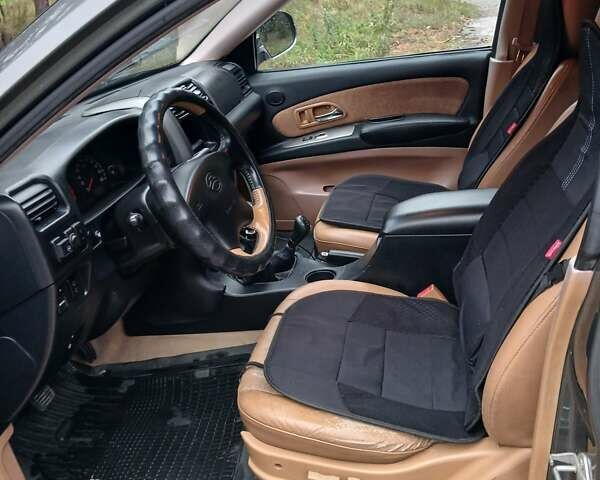 Сірий Грейт Вол Hover, об'ємом двигуна 2.35 л та пробігом 102 тис. км за 5900 $, фото 18 на Automoto.ua