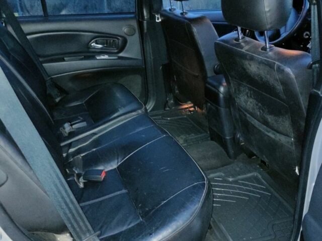 Серый Грейт Вол Ховер, объемом двигателя 2.4 л и пробегом 62 тыс. км за 8000 $, фото 5 на Automoto.ua