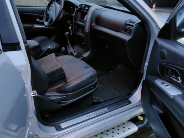 Серый Грейт Вол Ховер, объемом двигателя 2.4 л и пробегом 62 тыс. км за 8000 $, фото 4 на Automoto.ua