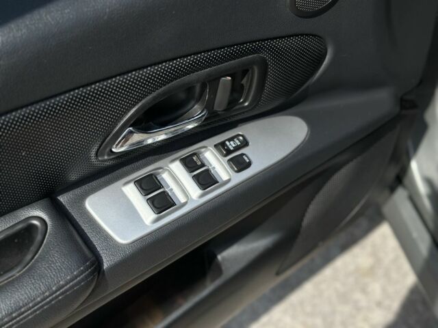 Грейт Вол Hover 2008 у Львові на Automoto.ua Сірий Грейт Вол Hover, об'ємом двигуна 2.4 л та пробігом 117 тис. км за 148 $, фото 11 на Automoto.ua