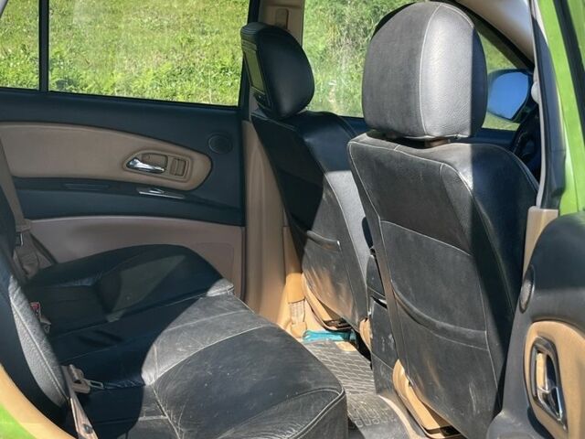 Зеленый Грейт Вол СУВ, объемом двигателя 2.4 л и пробегом 220 тыс. км за 5000 $, фото 7 на Automoto.ua