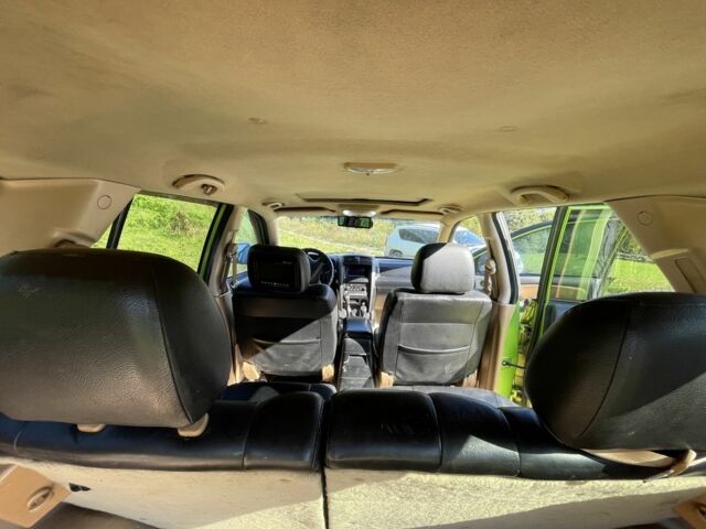 Зеленый Грейт Вол СУВ, объемом двигателя 2.4 л и пробегом 220 тыс. км за 5000 $, фото 10 на Automoto.ua