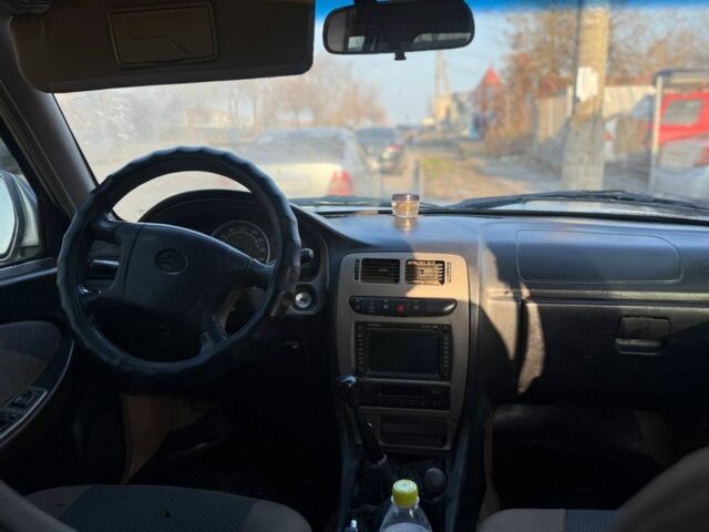 Бежевый Грейт Вол Сейф, объемом двигателя 2.2 л и пробегом 220 тыс. км за 1950 $, фото 8 на Automoto.ua