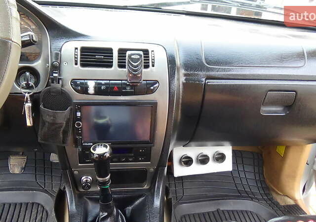 Сірий Грейт Вол Safe, об'ємом двигуна 2.3 л та пробігом 210 тис. км за 4650 $, фото 21 на Automoto.ua