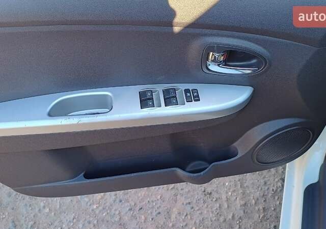 Білий Грейт Вол Волєкс Ц30, об'ємом двигуна 1.5 л та пробігом 133 тис. км за 2600 $, фото 19 на Automoto.ua