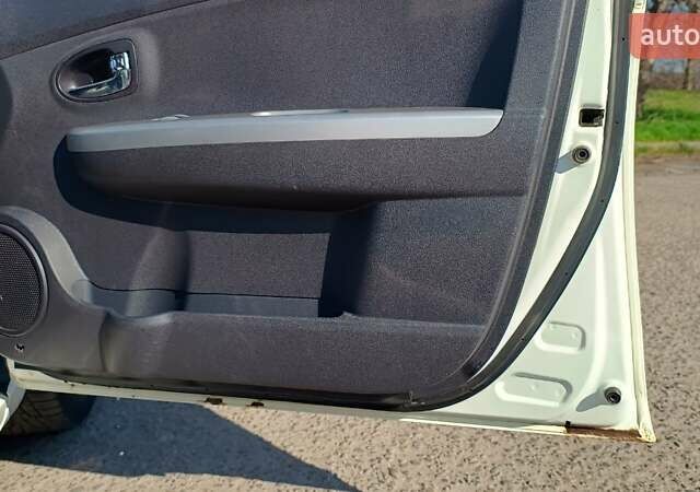 Білий Грейт Вол Волєкс Ц30, об'ємом двигуна 1.5 л та пробігом 133 тис. км за 2600 $, фото 13 на Automoto.ua