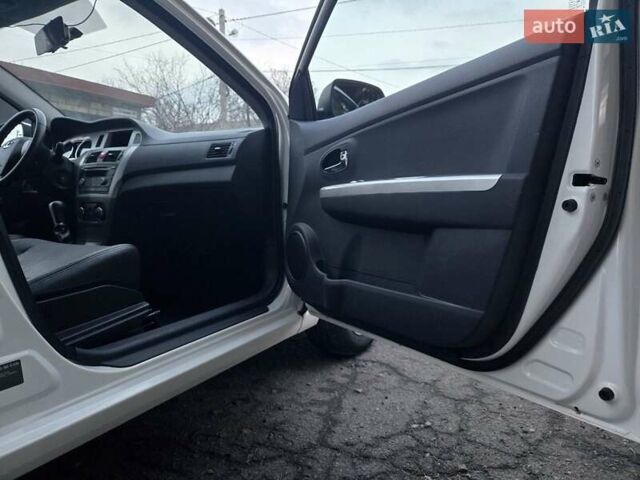 Білий Грейт Вол Волєкс Ц30, об'ємом двигуна 1.5 л та пробігом 22 тис. км за 5950 $, фото 12 на Automoto.ua