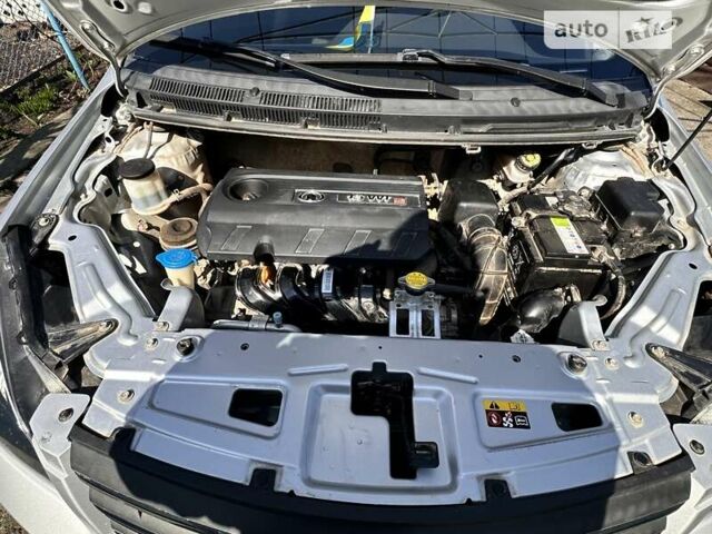 Сірий Грейт Вол Волєкс Ц30, об'ємом двигуна 1.5 л та пробігом 25 тис. км за 6300 $, фото 1 на Automoto.ua
