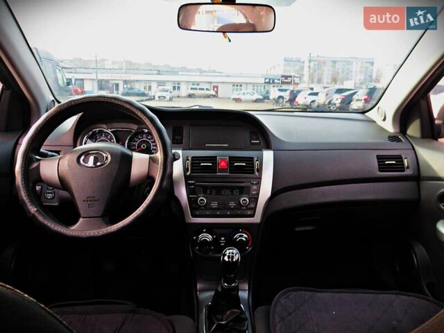 Сірий Грейт Вол Волєкс Ц30, об'ємом двигуна 1.5 л та пробігом 87 тис. км за 4300 $, фото 11 на Automoto.ua